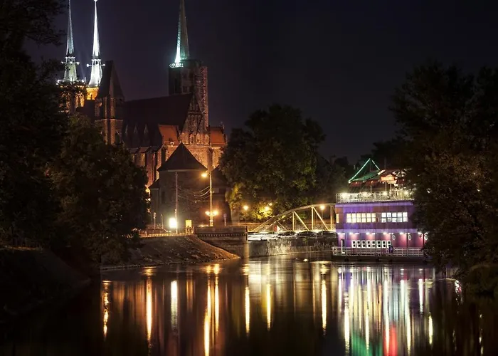 Hostel Schronisko na Wyspie Wrocław